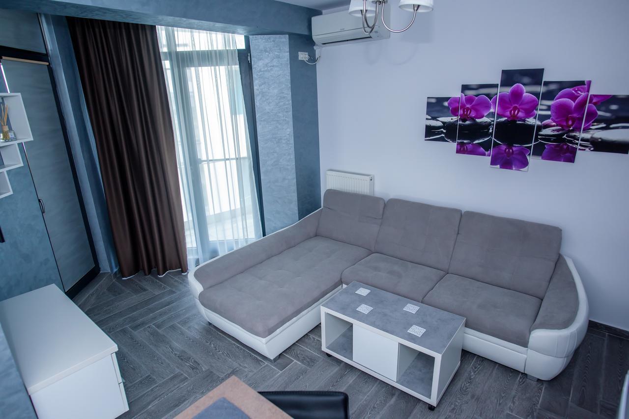 Constantinos Apartment Mamaia Nord 那沃达利 外观 照片
