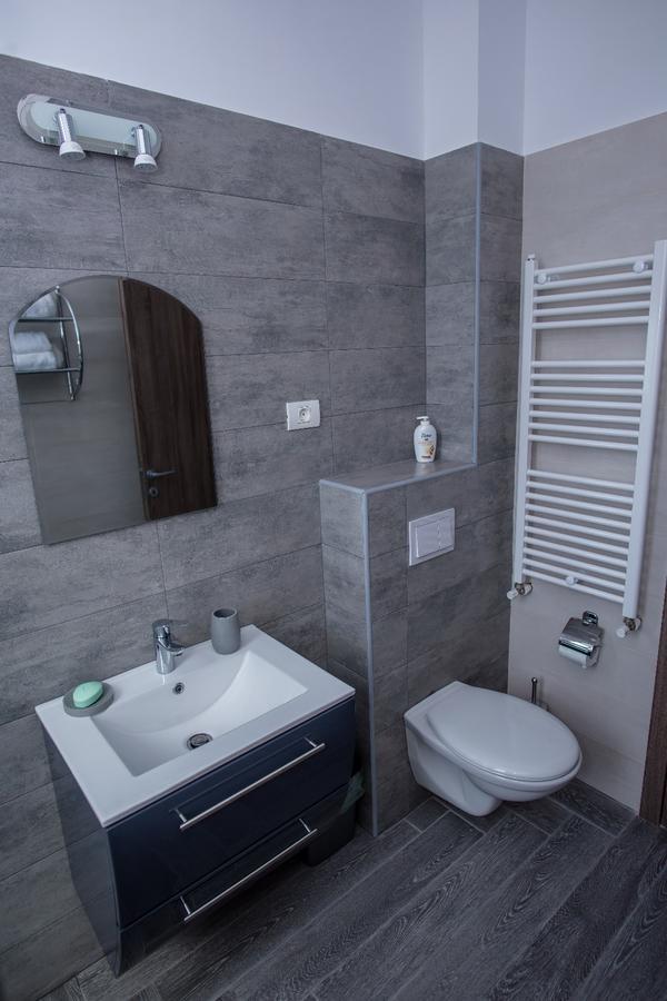 Constantinos Apartment Mamaia Nord 那沃达利 外观 照片