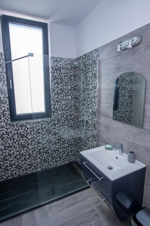 Constantinos Apartment Mamaia Nord 那沃达利 外观 照片