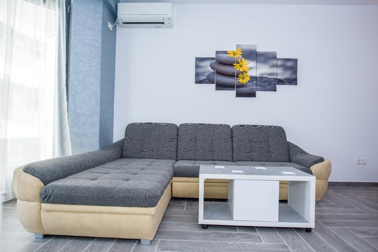 Constantinos Apartment Mamaia Nord 那沃达利 外观 照片